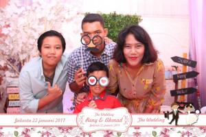 photobooth-wedding-photobooth-duaempat-photobooth-di-tanggerang-di-jakarta-barat